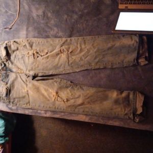 Ripped/Cuffed Jeans